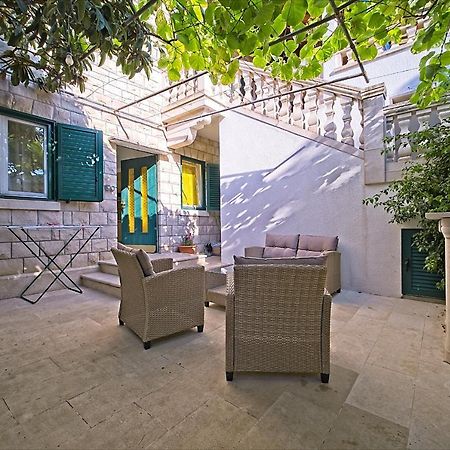 Apartment Renata Postira Dış mekan fotoğraf