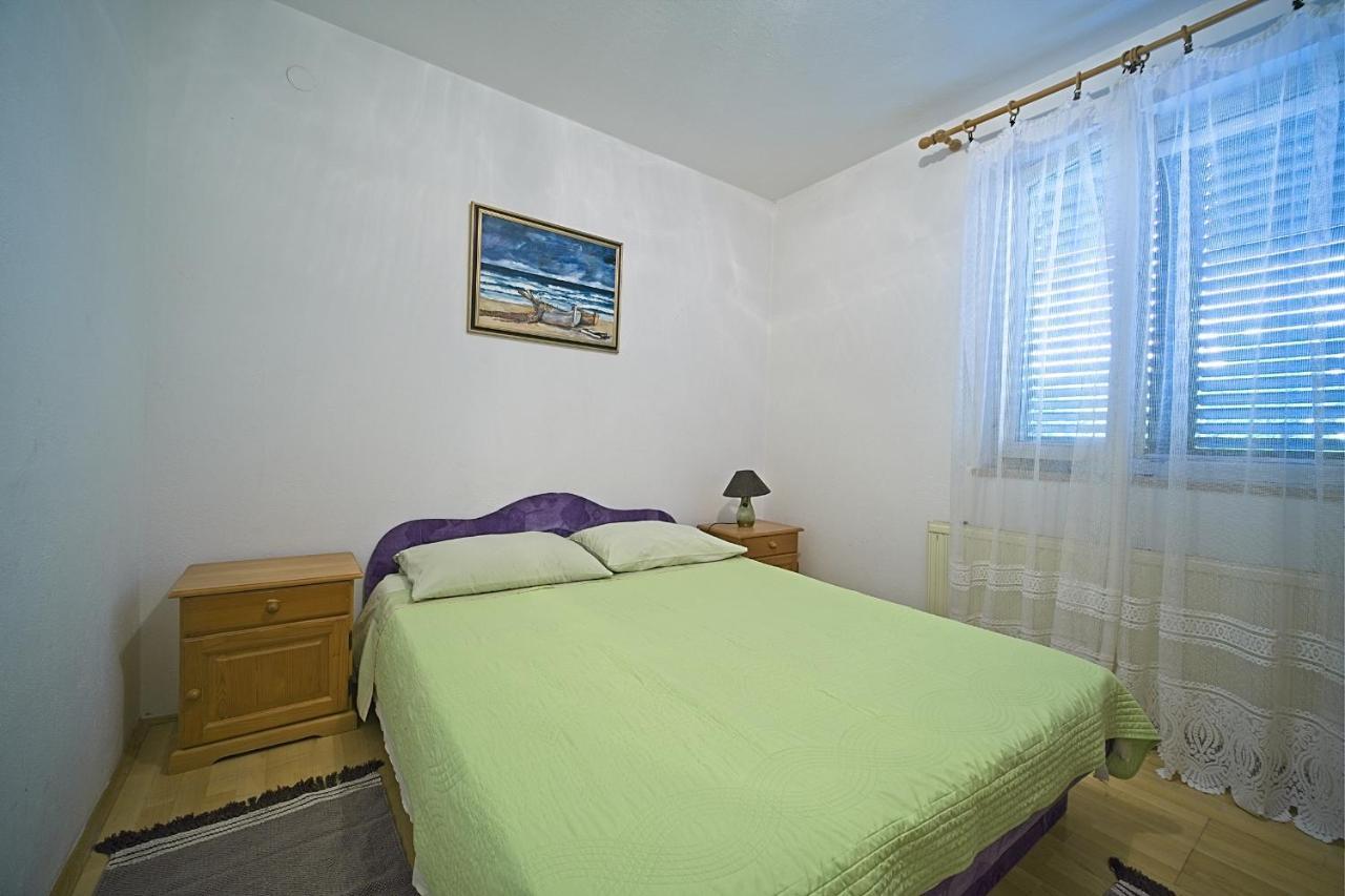 Apartment Renata Postira Dış mekan fotoğraf