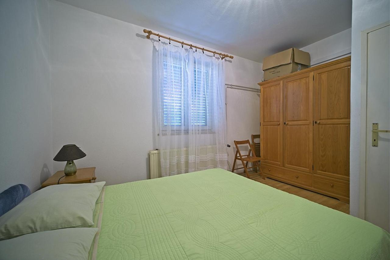 Apartment Renata Postira Dış mekan fotoğraf